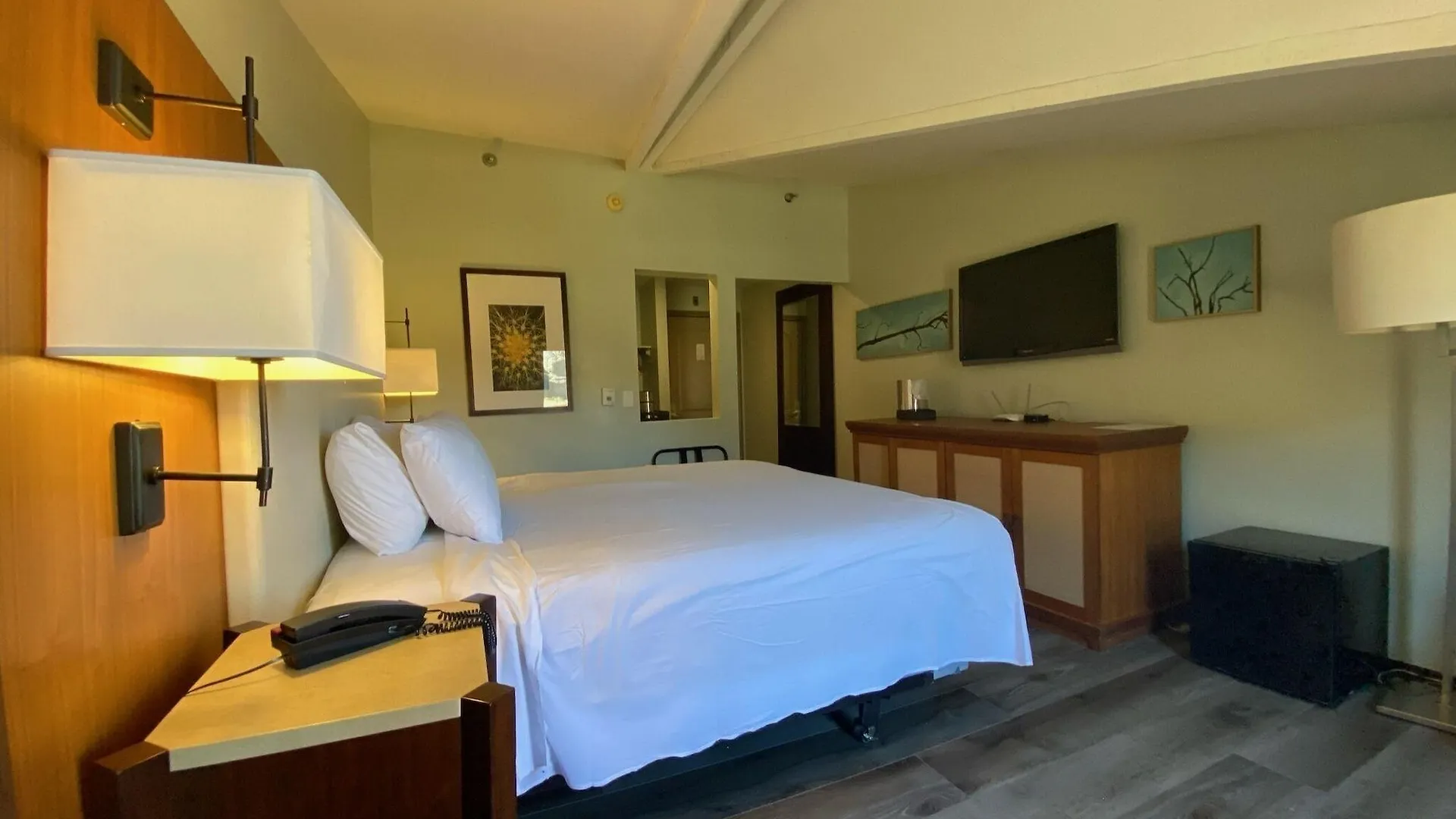 The Resort On Mount Charleston